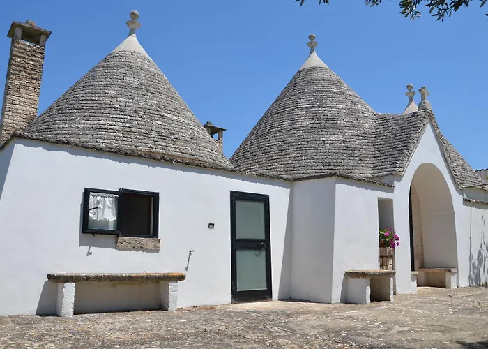 Trulli Le Casedde Noci